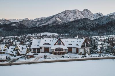 Tatra Resort & SPA | Kościelisko | Ferie zimowe w Tatra Resort&Spa! Sprawdź ofertę! | Apartamenty Tatra Resort&SPA Zakopane Kościelisko w zimowej scenerii